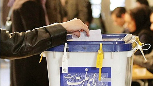 رانندگان در هوای مه‌آلود خراسان‌شمالی فاصله طولی را رعایت کنند
